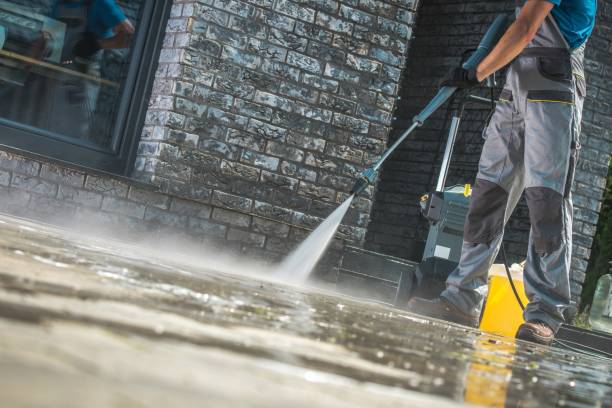 Best Pool Deck Cleaning  in Hendron, KY